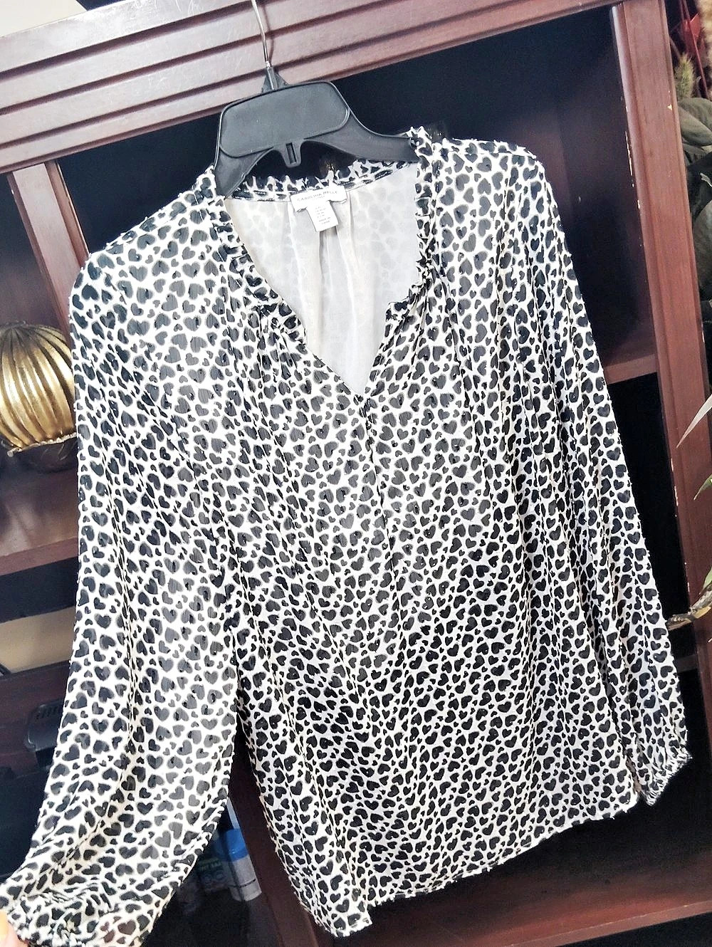Carolina Belle Leopard Print Blouse in White & Black Size Medium